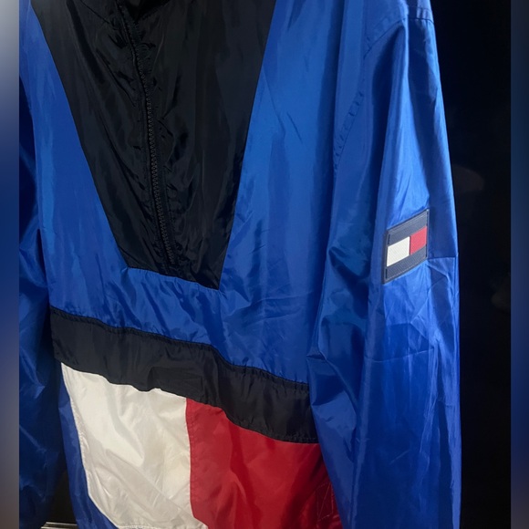 TOMMY HILFIGER FLEECE LINED WINDBREAKER! - Picture 2 of 4